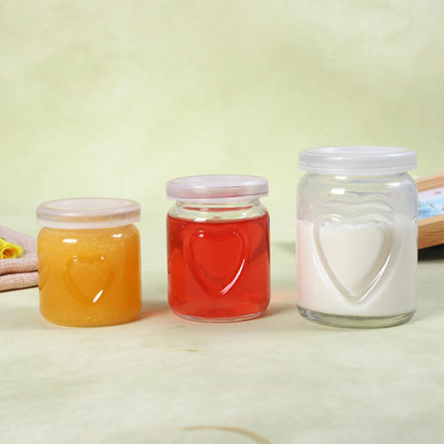150ml Heart Shaped Pattern Glass Pudding Jar with Lid