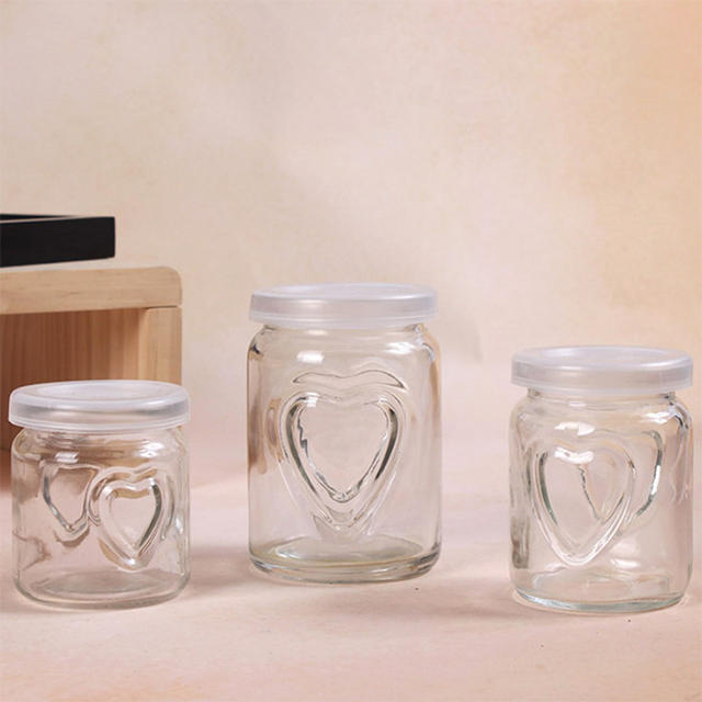 150ml Heart Shaped Pattern Glass Pudding Jar with Lid