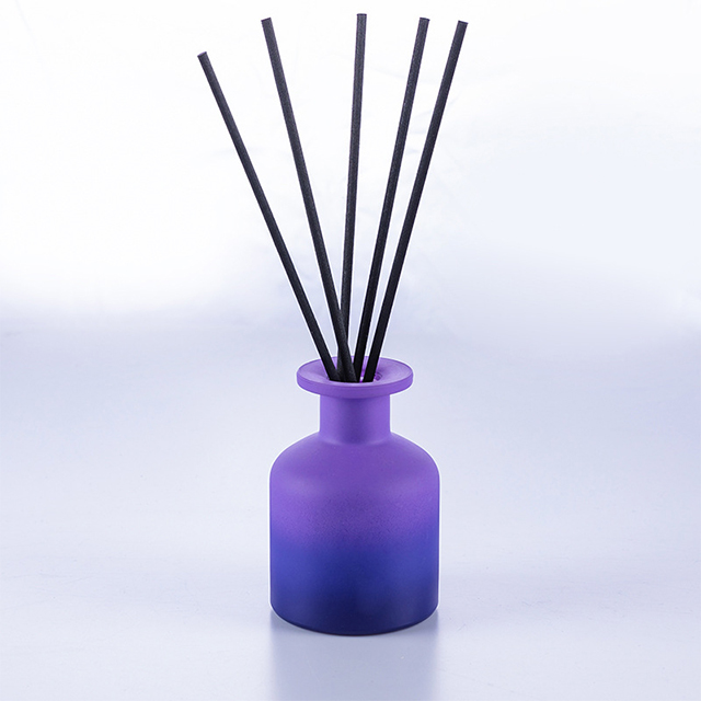 150ml Spray Color Matte Paint Pot Bellies Bayonet Glass Aromatherapy Bottle